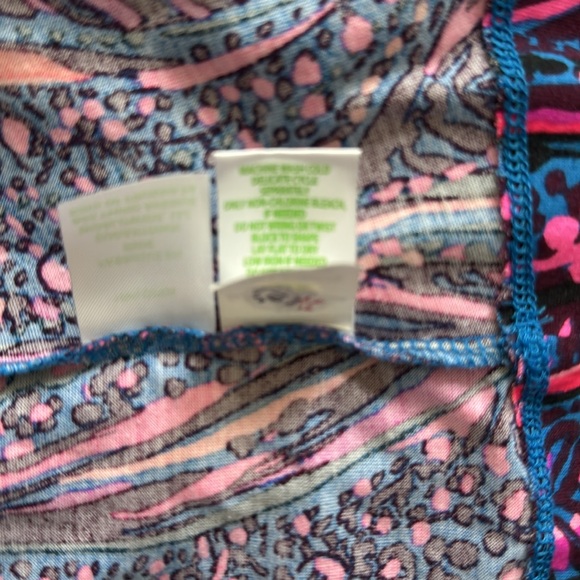 Lilly Pulitzer NWOT XXL Lilly Pulitzer Cath Dress
NWOT knee length 3/4 sleeves - Picture 8 of 8